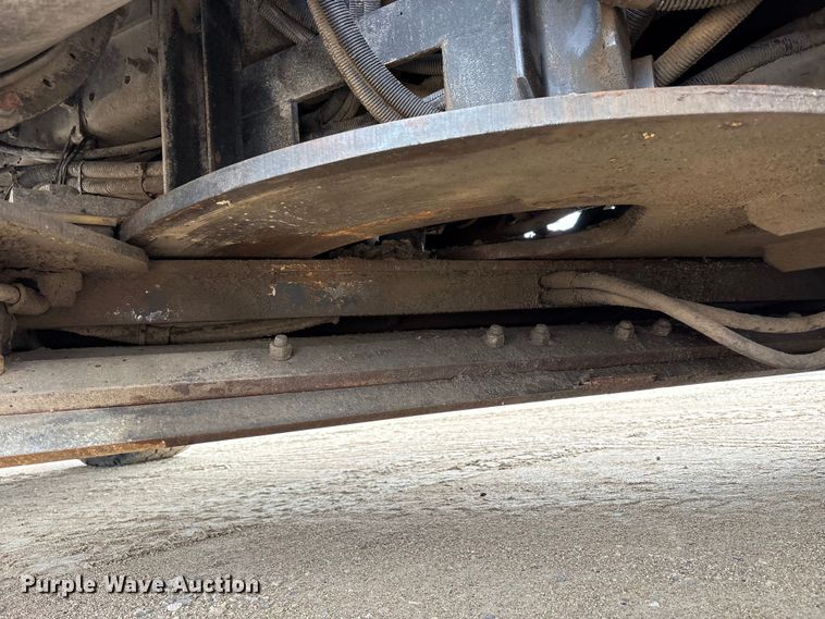 image for item FK1472 2003 Volvo VHD dump truck