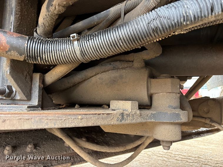 image for item FK1472 2003 Volvo VHD dump truck