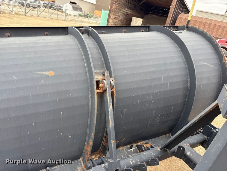 image for item FK1472 2003 Volvo VHD dump truck
