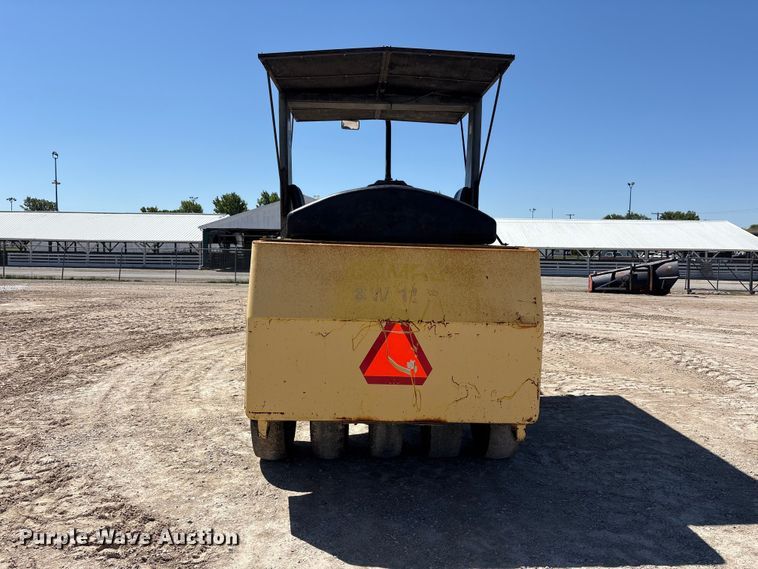 image for item FK1473 1995 Bomag BW11R pneumatic roller