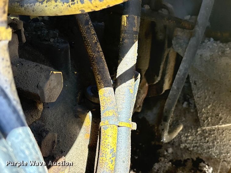 image for item FK1473 1995 Bomag BW11R pneumatic roller