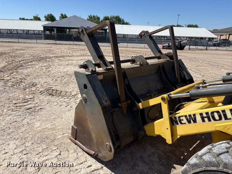 image for item FK1477 2008 New Holland B95B backhoe