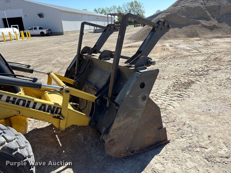 image for item FK1477 2008 New Holland B95B backhoe