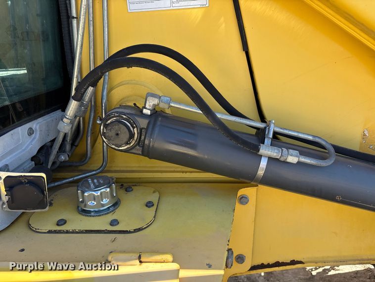 image for item FK1477 2008 New Holland B95B backhoe