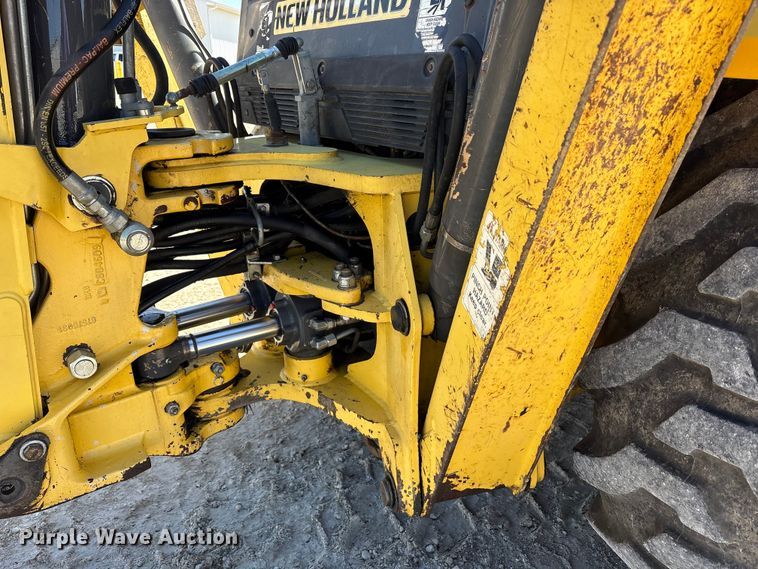 image for item FK1477 2008 New Holland B95B backhoe