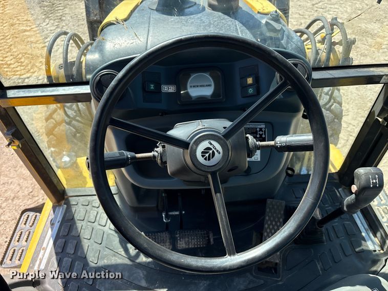 image for item FK1477 2008 New Holland B95B backhoe