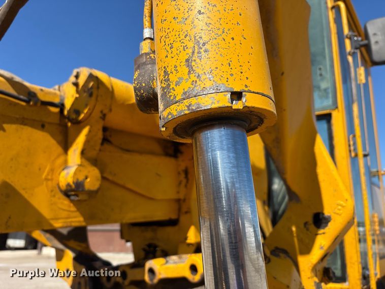 image for item FK1478 1990 John Deere 770 B-H motor grader