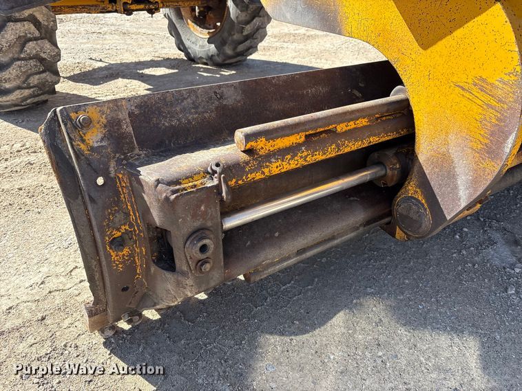 image for item FK1478 1990 John Deere 770 B-H motor grader