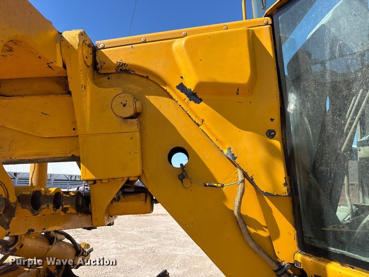 image for item FK1478 1990 John Deere 770 B-H motor grader