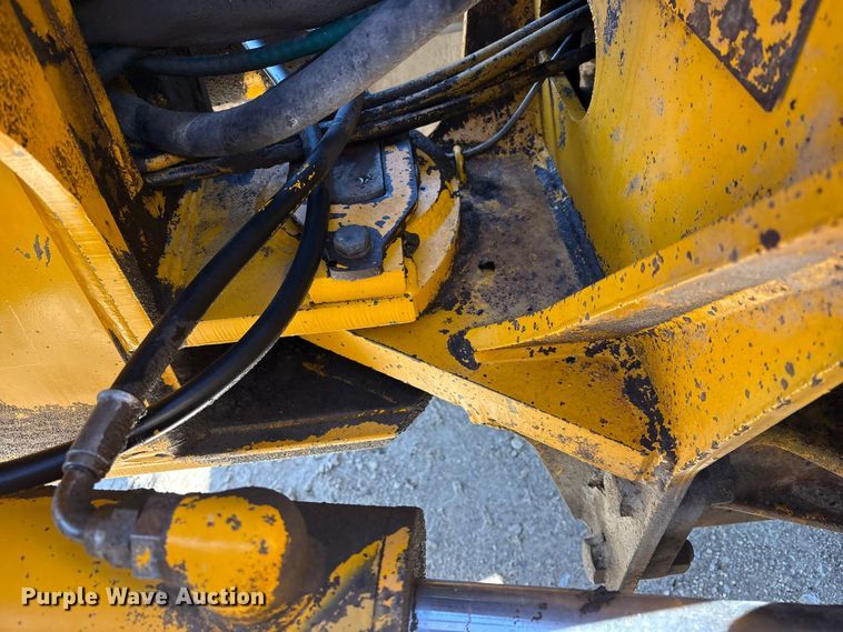 image for item FK1478 1990 John Deere 770 B-H motor grader