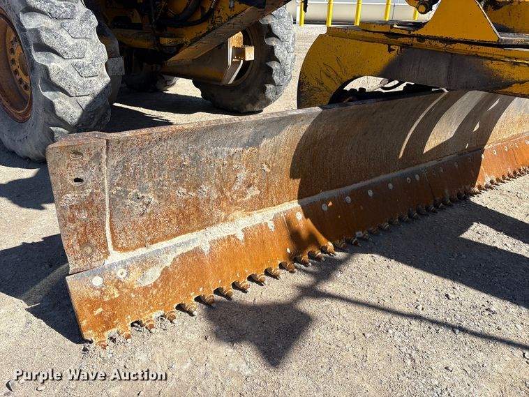 image for item FK1478 1990 John Deere 770 B-H motor grader