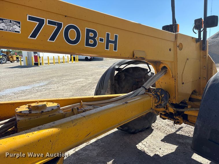 image for item FK1478 1990 John Deere 770 B-H motor grader