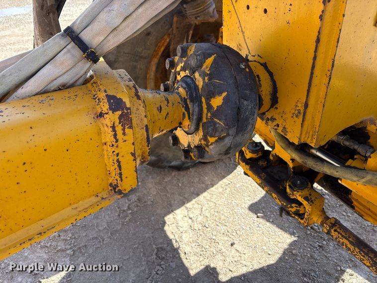 image for item FK1478 1990 John Deere 770 B-H motor grader