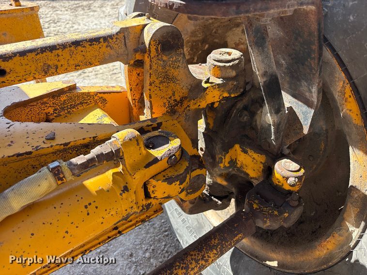 image for item FK1478 1990 John Deere 770 B-H motor grader