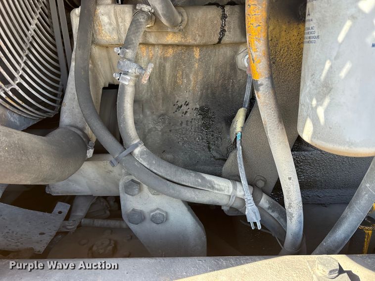 image for item FK1478 1990 John Deere 770 B-H motor grader