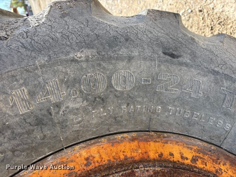 image for item FK1478 1990 John Deere 770 B-H motor grader