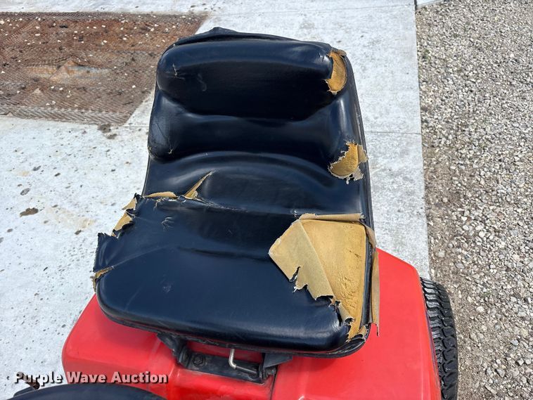 image for item FK1480 Simplicity Broadmoor lawn mower