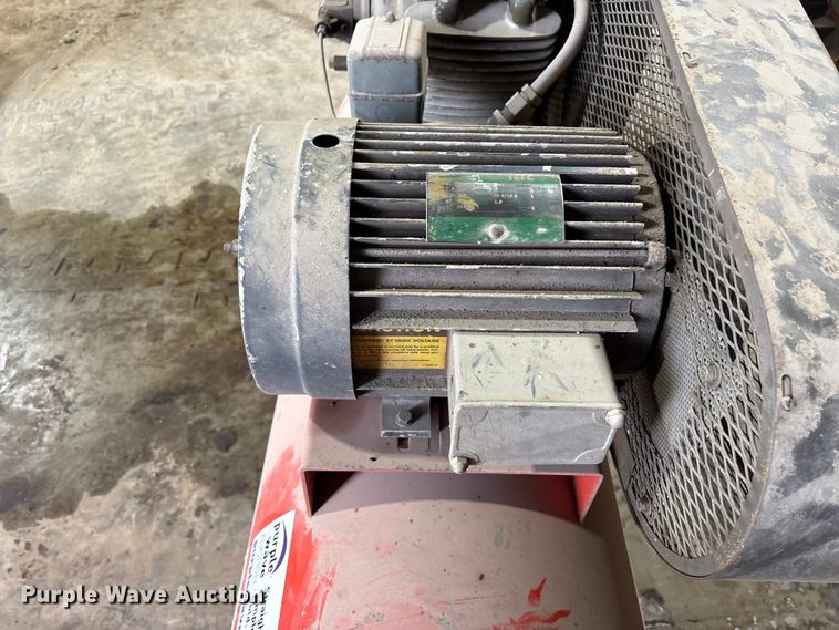 image for item FK1481 DeVILBISS air compressor