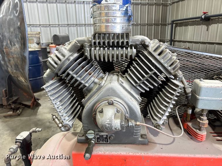 image for item FK1481 DeVILBISS air compressor