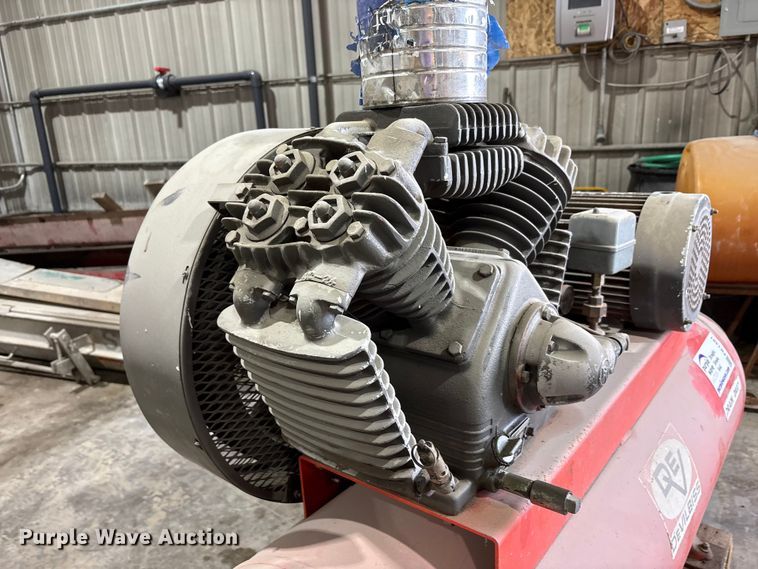 image for item FK1481 DeVILBISS air compressor