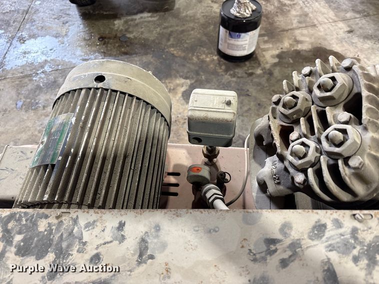 image for item FK1481 DeVILBISS air compressor