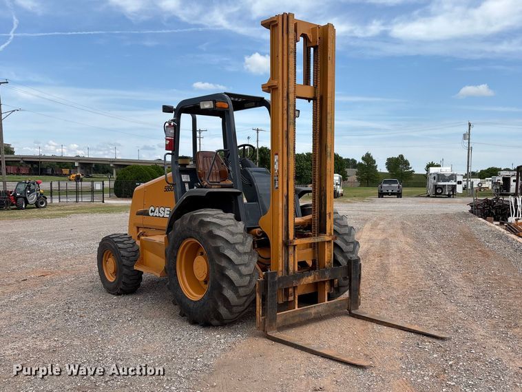 image for item FK2606 2005 Case 586G forklift