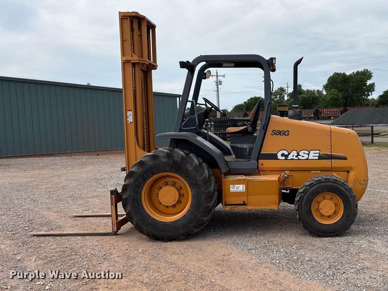 image for item FK2606 2005 Case 586G forklift