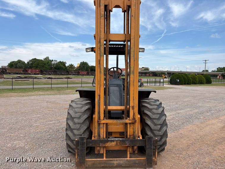 image for item FK2606 2005 Case 586G forklift