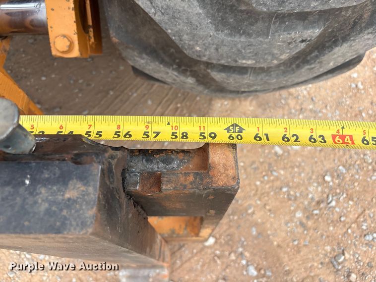 image for item FK2606 2005 Case 586G forklift