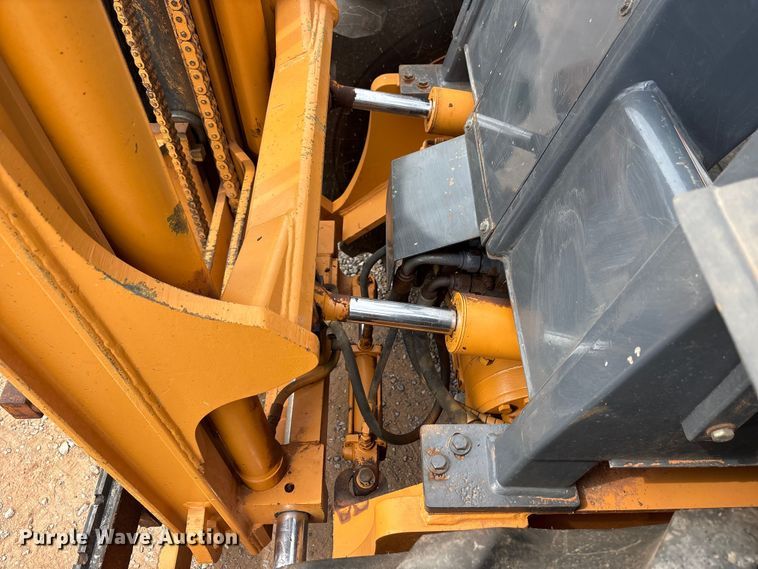image for item FK2606 2005 Case 586G forklift