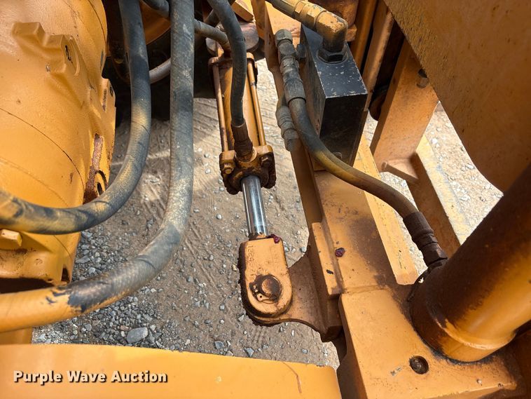image for item FK2606 2005 Case 586G forklift