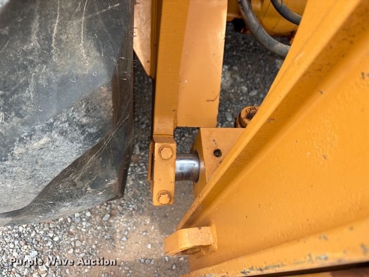 image for item FK2606 2005 Case 586G forklift