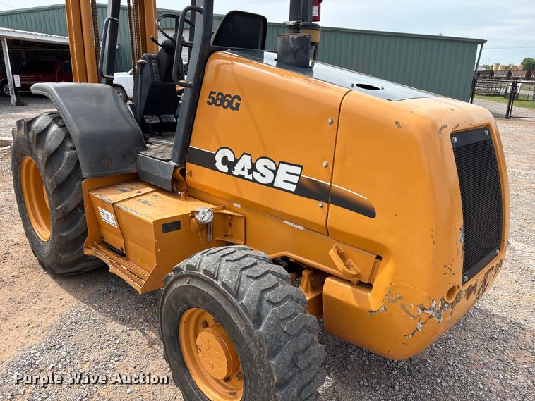 image for item FK2606 2005 Case 586G forklift