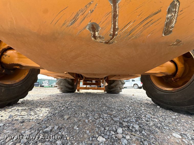 image for item FK2606 2005 Case 586G forklift