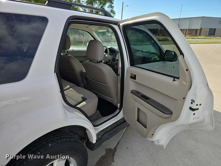 image for item FN5614 2008 Ford Escape XLT SUV