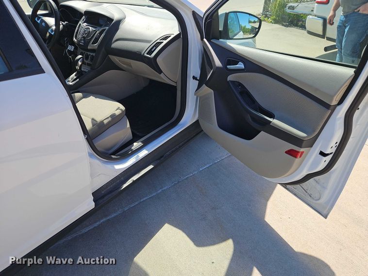 image for item FN5618 2014 Ford Focus SE 