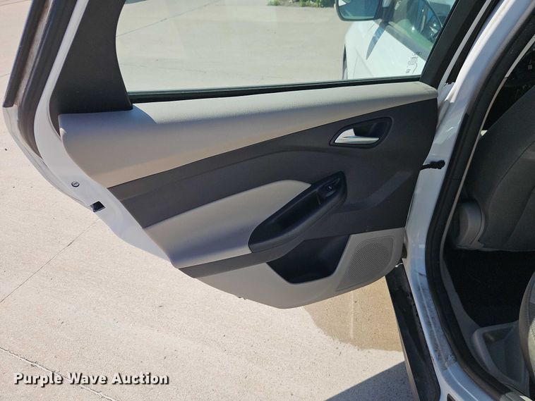 image for item FN5618 2014 Ford Focus SE 
