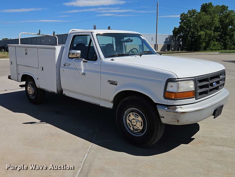 image for item FN5619 1997 Ford F250 utility bed pickup truck