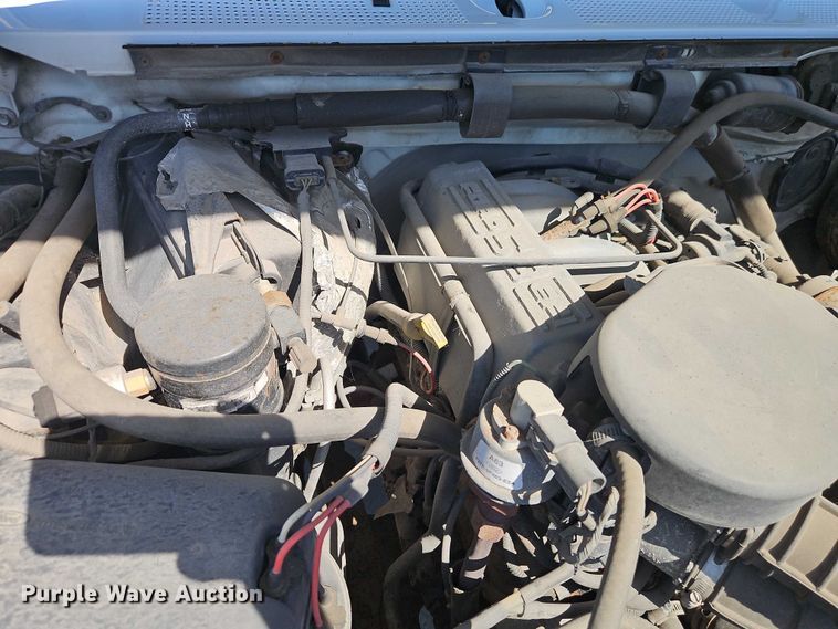 image for item FN5619 1997 Ford F250 utility bed pickup truck