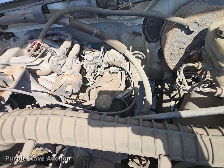 image for item FN5619 1997 Ford F250 utility bed pickup truck