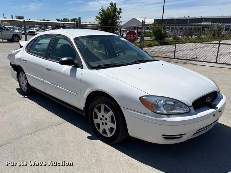image for item FN5620 2007 Ford Taurus SE 