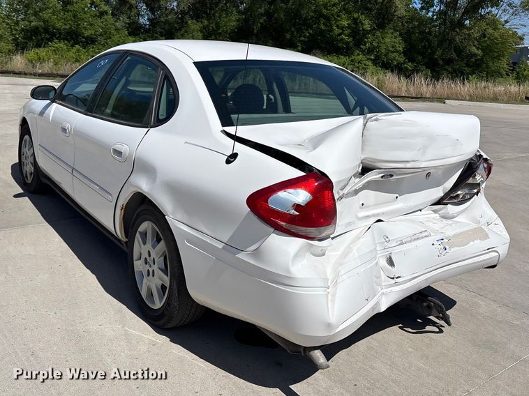 image for item FN5620 2007 Ford Taurus SE 