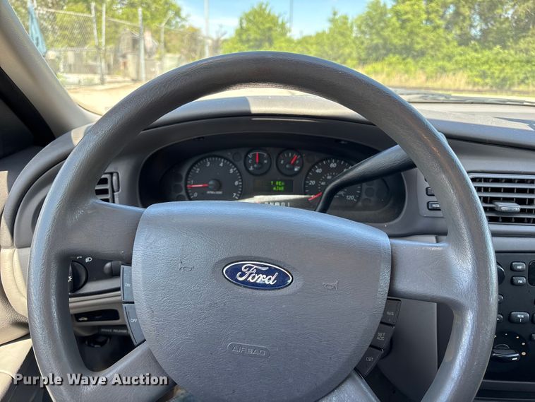 image for item FN5620 2007 Ford Taurus SE 