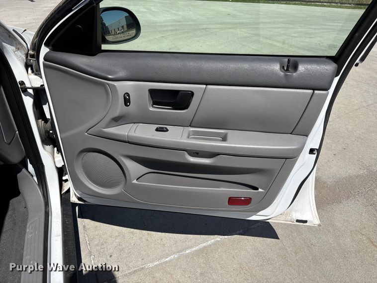 image for item FN5620 2007 Ford Taurus SE 