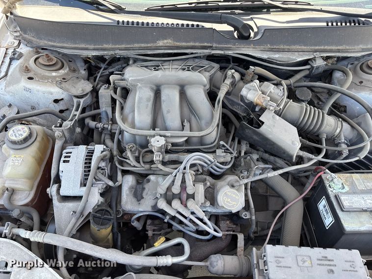 image for item FN5620 2007 Ford Taurus SE 