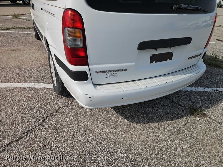 image for item FN5621 2003 Chevrolet Venture van