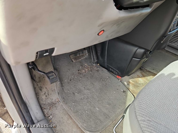 image for item FN5621 2003 Chevrolet Venture van