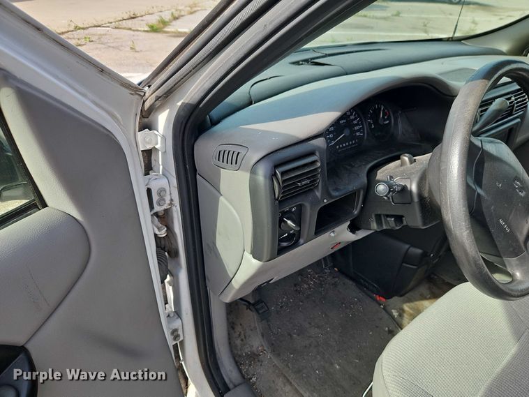 image for item FN5621 2003 Chevrolet Venture van