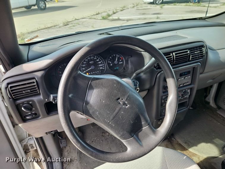 image for item FN5621 2003 Chevrolet Venture van