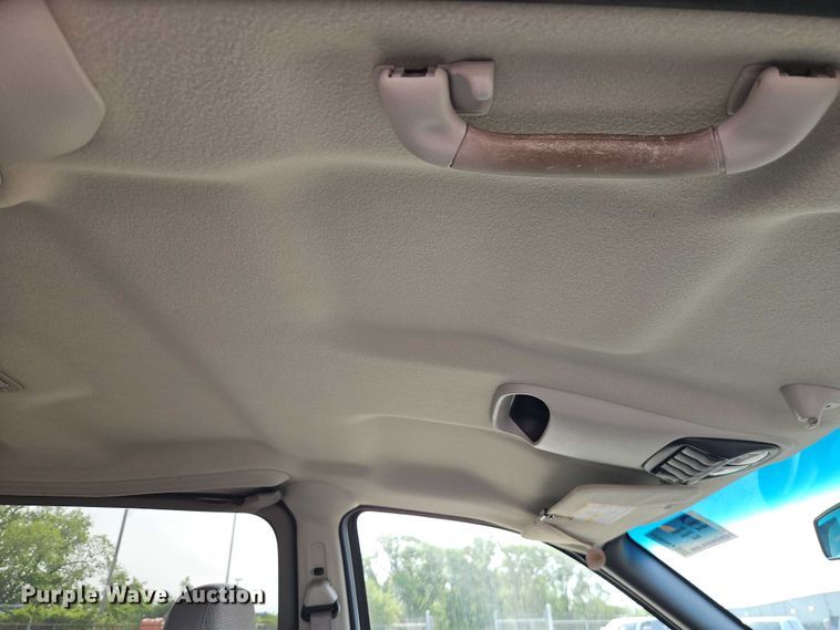 image for item FN5621 2003 Chevrolet Venture van